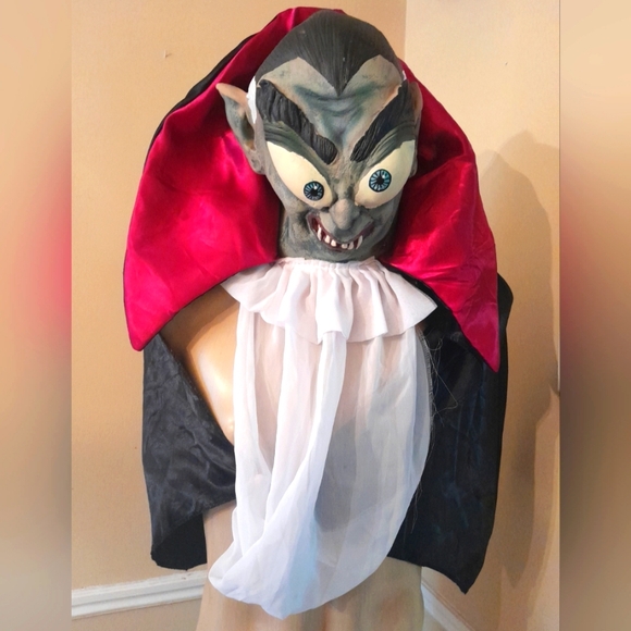 Vintage Mario Chiodo 2004 Rubber Mask Big Crazy Eyes Vampire - Picture 2 of 6